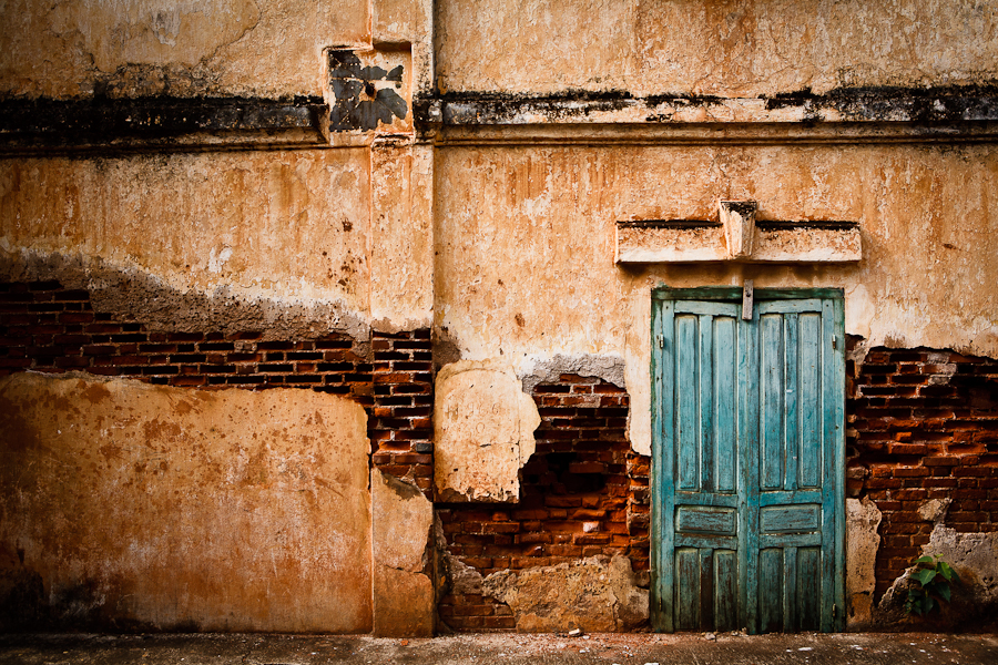 laos-savannakhet-4 130701-006-edited